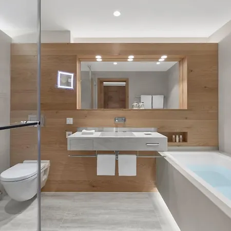 Otel Schwarzer Adler - Adults Only 4*