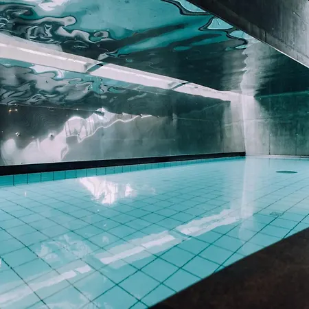 Schwarzer Adler - Adults Only 基茨比厄尔