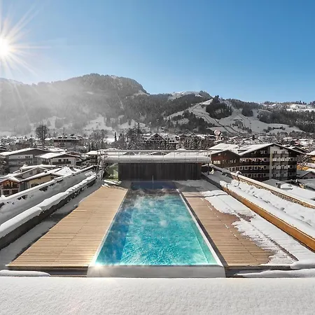 Hotel Schwarzer Adler - Adults Only 4*