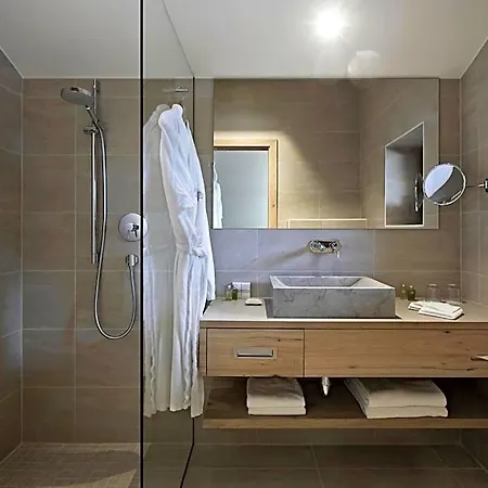 Schwarzer Adler - Adults Only 4*
