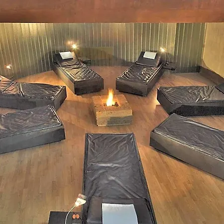 Schwarzer Adler - Adults Only 4* Кіцбюель