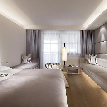 Schwarzer Adler - Adults Only