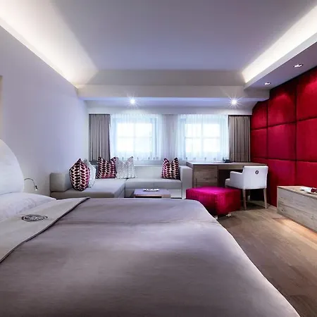Schwarzer Adler - Adults Only 4* Kitzbuhel