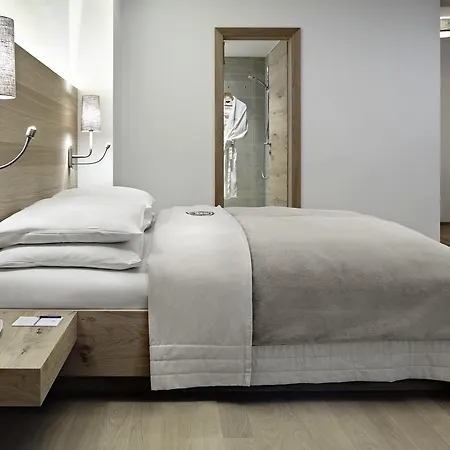 Schwarzer Adler - Adults Only